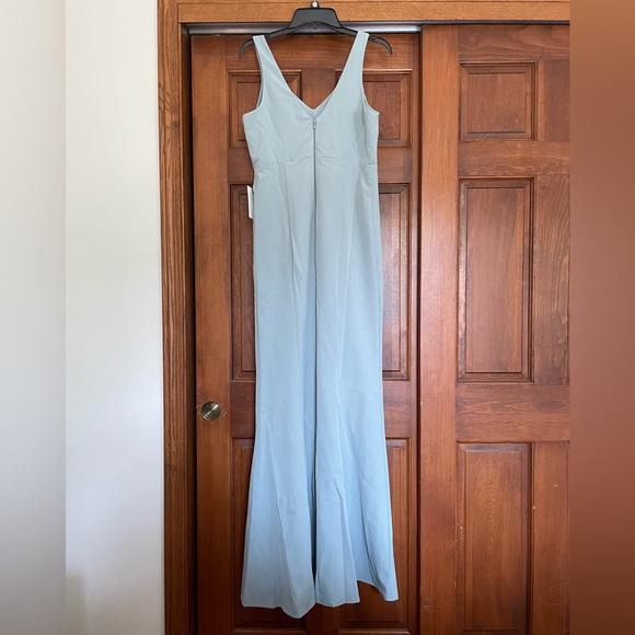 NWT Show Me Your MuMu Morgan gown in Silver Sage - Picture 3 of 4